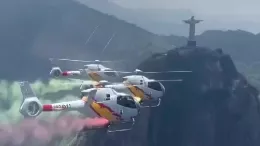 Patrulla Aspa exhibe sus helic�pteros en R�o de Janeiro