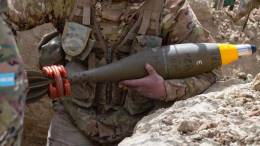 Mortero 120mm en manos de un soldado del Ej�rcito Argentino.(foto Carlos Borda Bettolli /Codirector de Zona Militar )