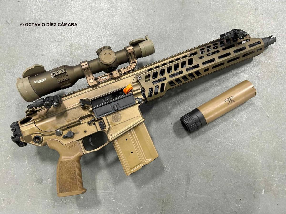 La versi�n CQB del fusil de asalto M7 es m�s compacta que las dos anteriores. (Octavio D�ez C�mara)