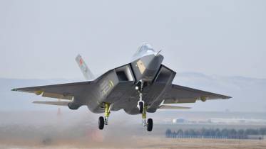 Avi�n de combate turco KAAN.