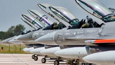 Aviones de combate F-16 de la Fuerza A�rea Argentina (Foto FAA)