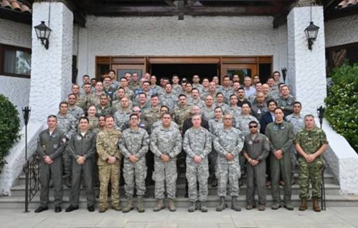 Foto oficial del encuentro Planning Conference (MPC) segunda reuni�n de planificaci�n del Ejercicio Multidominio Salitre 2026.