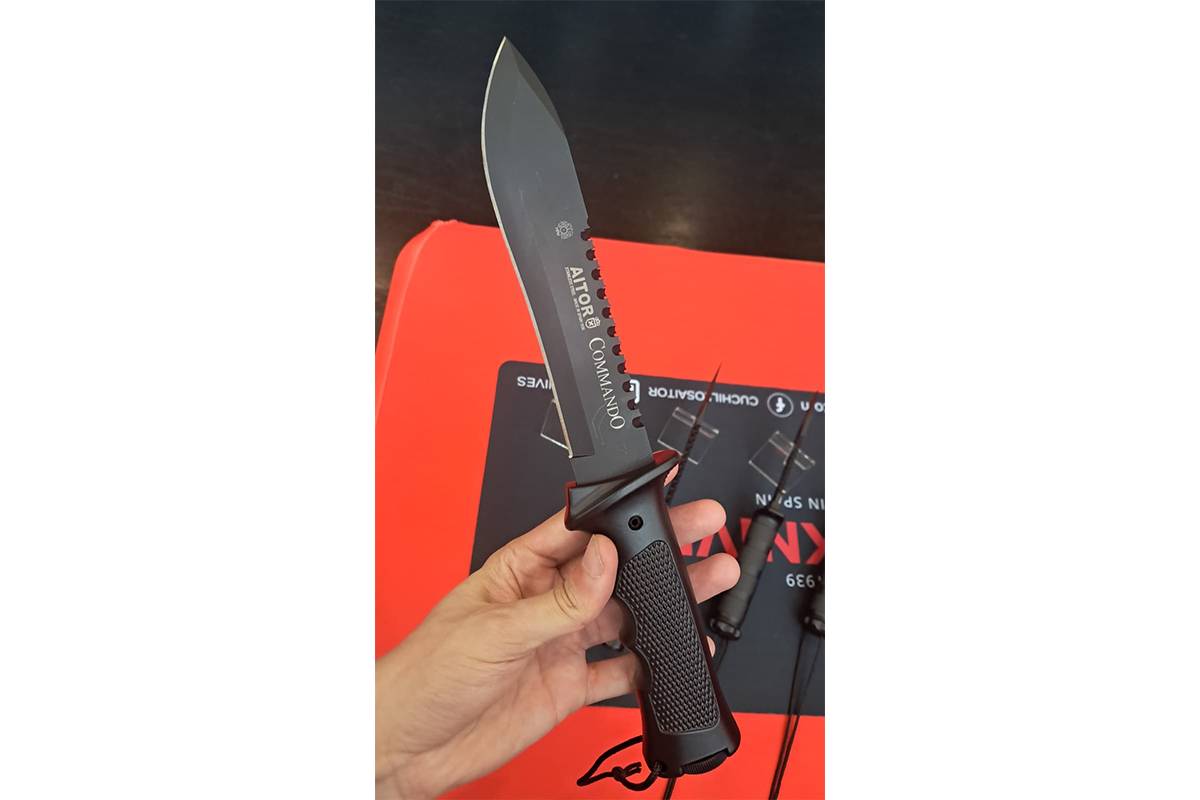 El cuchillo Aitor Commando (Aitor)