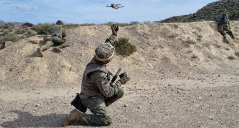 Despliegue de un dron Micro en un ejercicio. (Ej�rcito de Tierra)