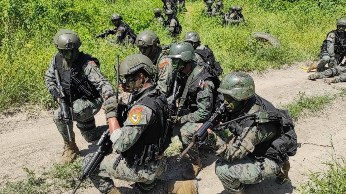Infantes de Marina ecuatorianos. Infantes de Marina ecuatorianos.