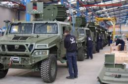 L�nea de ensamblaje de los VAMTAC en UROVESA (UROVESA)