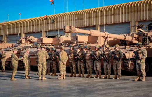 Veh�culos Marder 1A3, AIFV M765 de telecomunicaciones y Ob�s M109 del Ej�rcito de Chile 