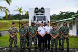 Personal del Ej�rcito del Aire y del Espacio de Francia y las Fuerzas de Defensa de Guyana en la Base A�rea 367 Capit�n Fran�ois Mass�. (Cr�ditos FAG)
