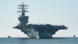 Portaaviones Nimitz (CVN 68) de la Marina de Estados Unidos.