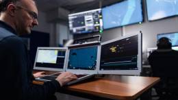 El sistema permite a las armadas actuar con rapidez, proteger infraestructuras cr�ticas. (Thales)