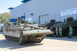 Un veh�culo de zapadores Castor en las instalaciones de Alcal� de Guadaira (Ministerio de Defensa)