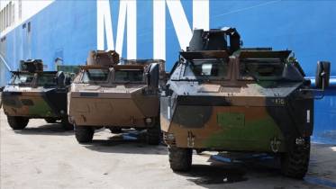 Veh�culos blindados de transporte de personal (VAP) de las Fuerzas Armadas Libanesas - fuente Ministerio de las Fuerzas Armadas y Asuntos de Veteranos.