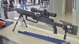 Nuevo fusil de precisi�n multicalibre hecho por FAMAE del Ej�rcito de Chile.