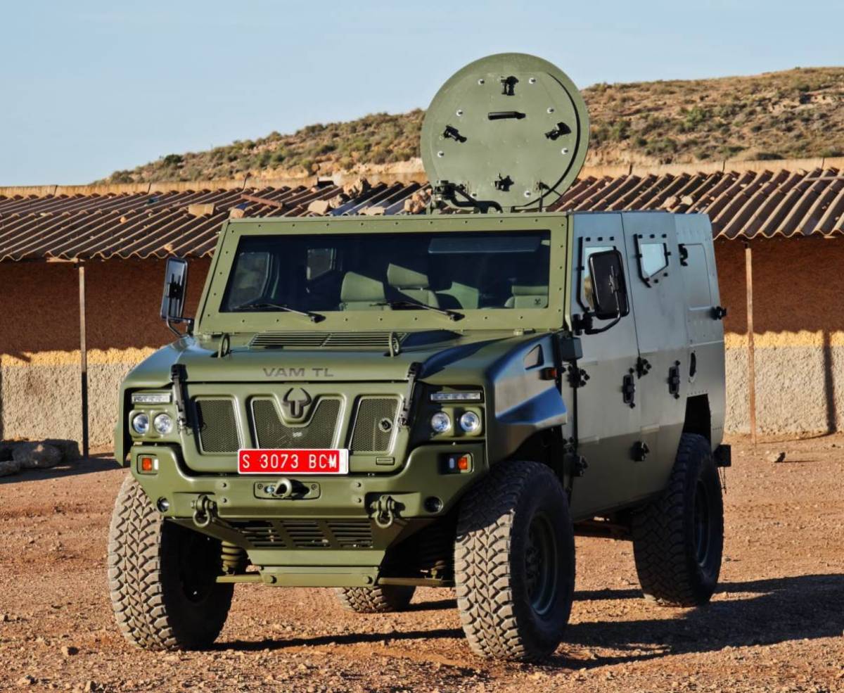 El nuevo VAMTAC TL con carrocer�a protegida (UROVESA)