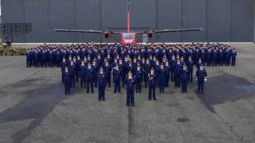 Helic�pteros MH-60M Black Hawk junto a un Avi�n Twin Otter de la Fuerza A�rea de Chile. 