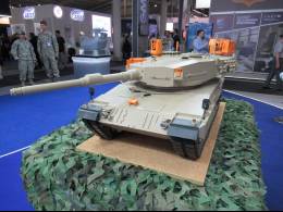 Ilustrativa maqueta de ASELSAN con equipos modernizados para el Leopardo 2A4 (autor)