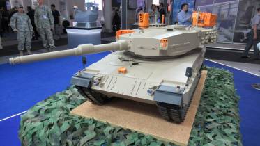 Ilustrativa maqueta de ASELSAN con equipos modernizados para el Leopardo 2A4 (autor)