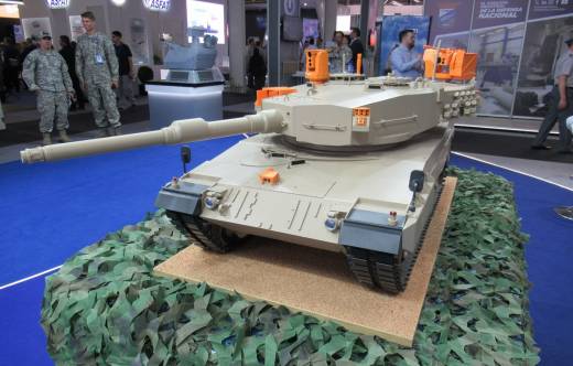 Ilustrativa maqueta de ASELSAN con equipos modernizados para el Leopardo 2A4 (autor)