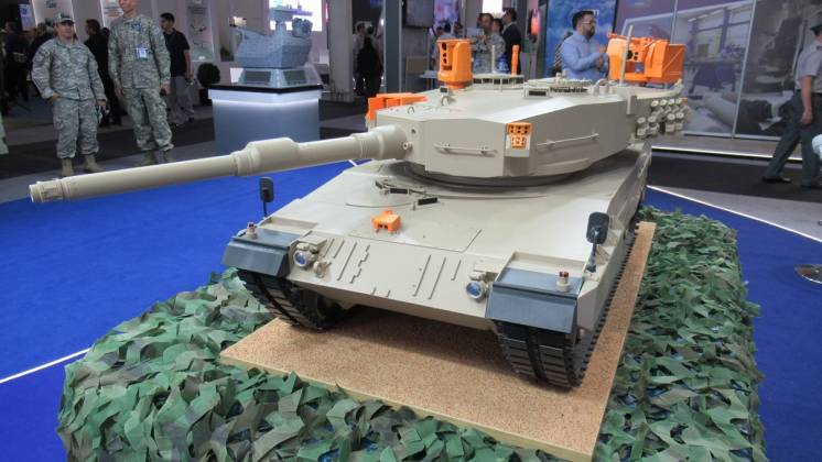 Ilustrativa maqueta de ASELSAN con equipos modernizados para el Leopardo 2A4 (autor)