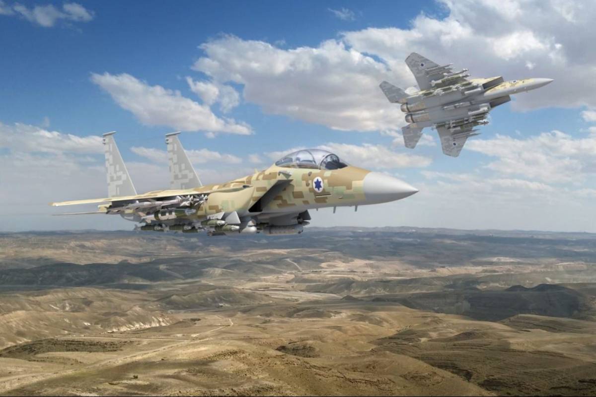 Los F-15IA reforzaran la capacidad de ataque a larga distancia, capacidad muy demandada en la reciente Guerra de Ir�n. (foto Boeing)