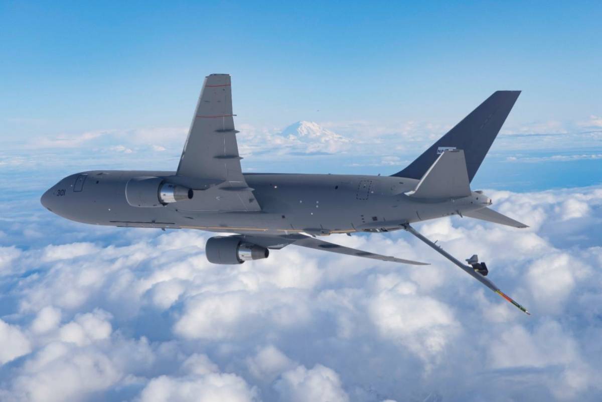 El primero de los KC-46 para la Fuerza A�rea y del Espacio de Israel durante un vuelo de pruebas en Estados Unidos. (Foto IMOD)