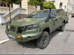 Varios todo terreno Landtreck han sido recibidos ya por el Regimiento de Infanter�a Barcelona 63 para impulsar su car�cter motorizado y favorecer el transporte de su personal. (Octavio D�ez C�mara)