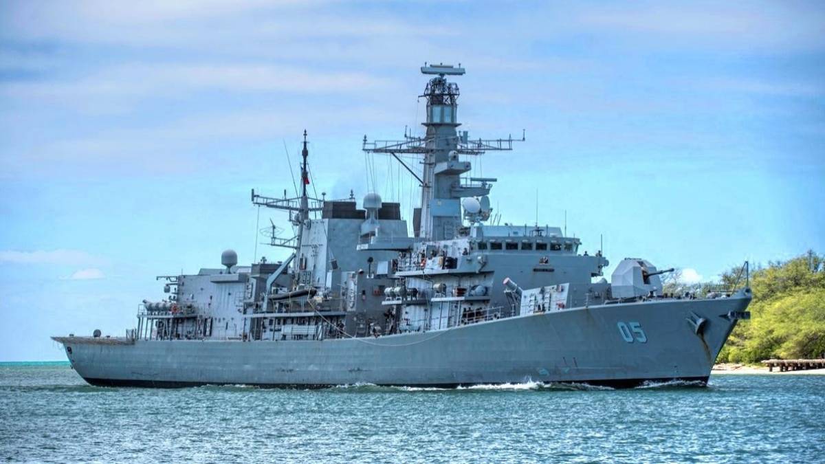 Fragata "Almirante Cochrane" entrando en la Base Conjunta Pearl Harbor-Hickam durante RIMPAC 2016. (foto: Armada de Chile) Fragata "Almirante Cochrane" entrando en la Base Conjunta Pearl Harbor-Hickam durante RIMPAC 2016. (foto: Armada de Chile)