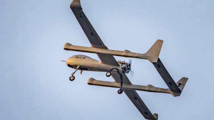 ZEUS VTOL/CTOL de Ekolot Aerospace and Defense (EAD)