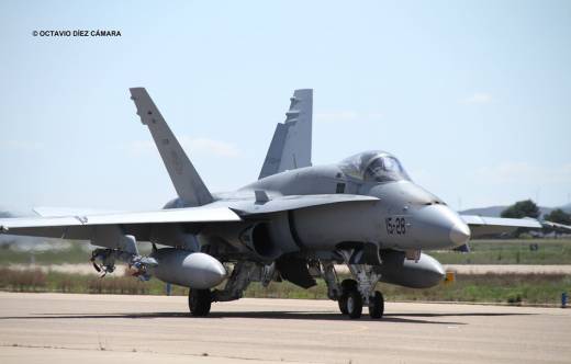 La necesidad de mantener operativos a parte de los EF-18M espa�oles hasta finales de la pr�xima d�cada exige mejoras. (Octavio D�ez C�mara)