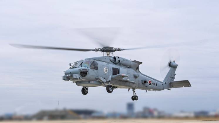 La Marina Militar de Corea del Sur cuenta actualmente con los helic�pteros navales MH-60R. (foto ROKN)