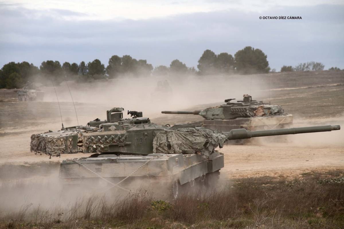 Los carros de combate Leopardo son el puño acorazado de la Aragón I y un elemento especialmente resolutivo para el combate terrestre de alta intensidad. (Octavio Díez Cámara) Los carros de combate Leopardo son el puño acorazado de la Aragón I y un elemento especialmente resolutivo para el combate terrestre de alta intensidad. (Octavio Díez Cámara)