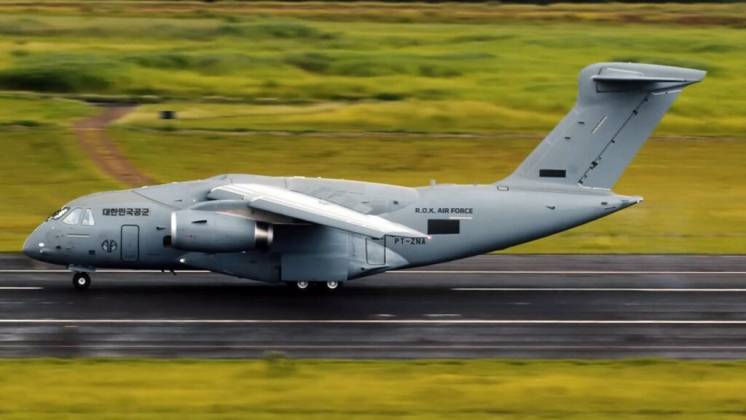 El primer KC-390 Millennium  de Fuerza A�rea de la Rep�blica de Corea del Sur (Foto Embraer)