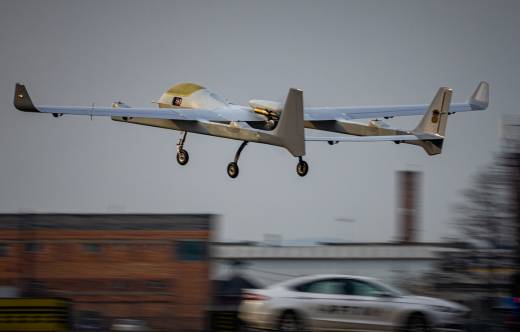 Plataforma ZEUS VTOL/CTOL de Ekolot Aerospace & Defense (EAD) (Foto: EAD)