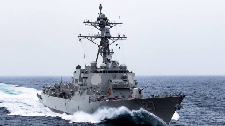 El destructor USS Patrick Gallagher (DDG‑127), �ltima unidad de la variante Flight IIA de la clase Arleigh Burke. (Cr�ditos: US Navy)