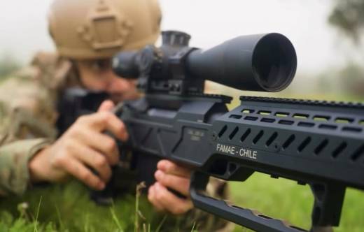 Nuevo Francotirador Multicalibre de las F�bricas y Maestranzas del Ej�rcito de Chile (FAMAE)