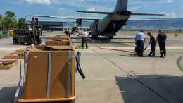 Contenedores Guardian lanzados desde una Avi�n C-130 H�rcules (Foto: CAYLYM LLC) 