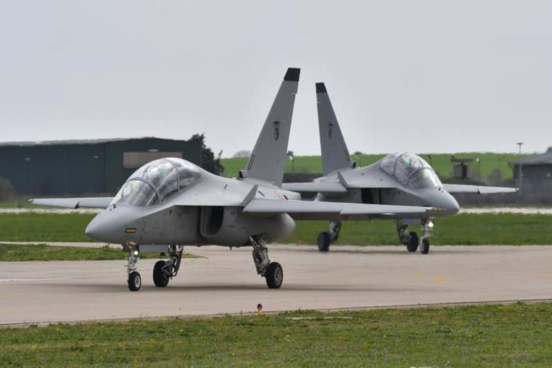 Dos Leonardo M-346 de la Aeronautica Militare Italiana. (Créditos: Leonardo) Dos Leonardo M-346 de la Aeronautica Militare Italiana. (Créditos: Leonardo)