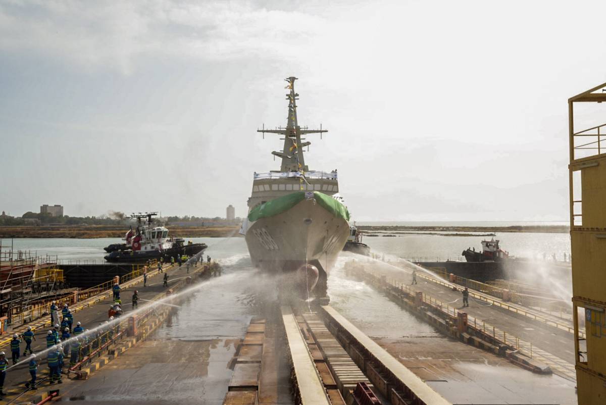 Momento clave de la botadura (Navantia) Momento clave de la botadura (Navantia)