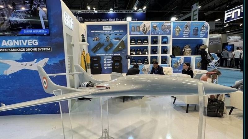 Drone Kamikaze TurboJet Powered exhibido en Eurosatory 2026 (Foto: SMPP)