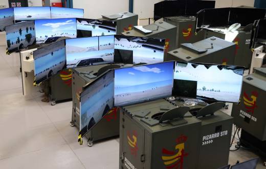 Simuladores del Veh�culo de Combate de Infanter�a Pizarro del Ej�rcito de Tierra desarrollados por Indra (Indra)