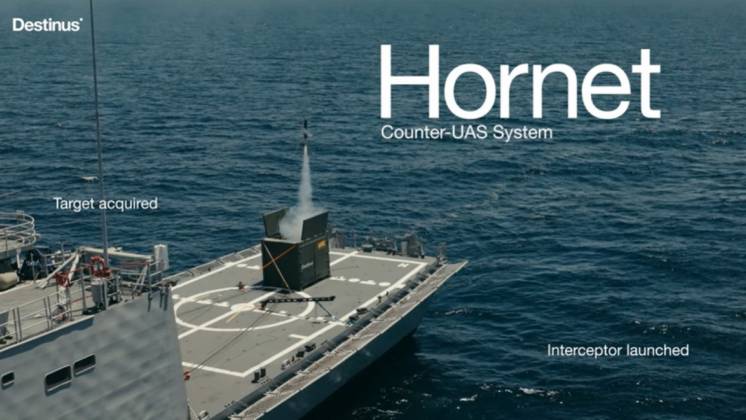 Prueba del Hornet en la �Santa Mar�a� (captura v�deo Destinus)