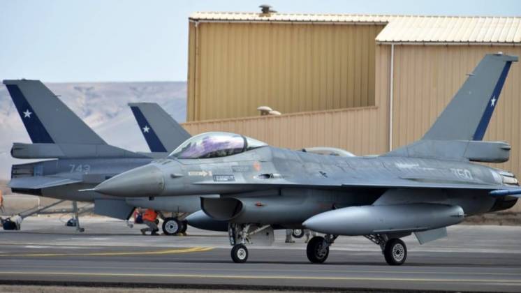 F-16 Fighting Falcon MLU de la Fuerza A�rea de Chile (Foto: FACh)