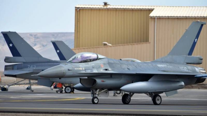 F-16 Fighting Falcon MLU de la Fuerza A�rea de Chile (Foto: FACh)