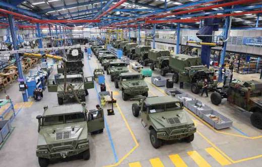 Moderna l�nea de fabricaci�n de sistemas de defensa (UROVESA)