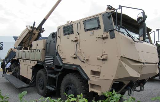 El ob�s autopropulsado CAESAR 8x8 se basa en un chasis T815 de Tatra (autor)