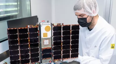 CyberCUBE que ser� lanzado por la ESA.