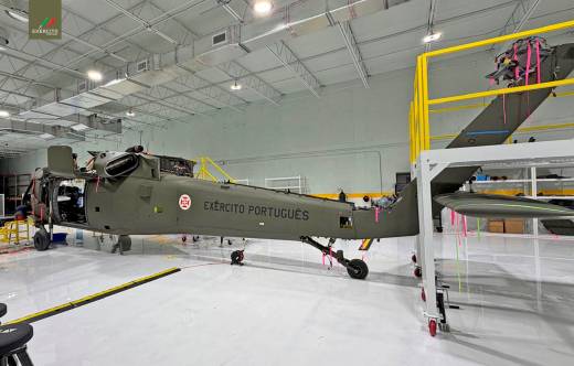 El primero de los Black Hawk para el Exercito Portugu�s (Ex�rcito Portugu�s
