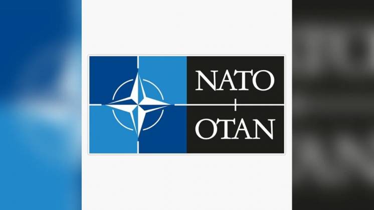 Logo de la OTAN.
