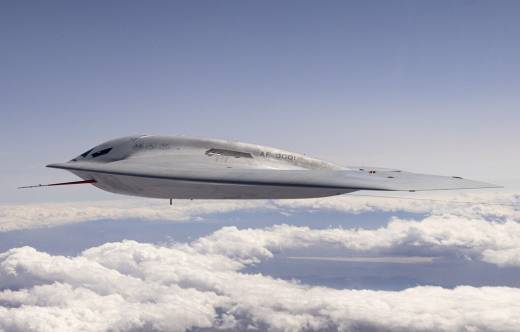 B-21 en vuelo.
