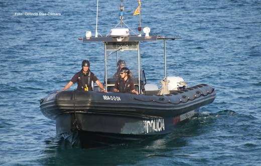La Polic�a Mar�tima del Cuerpo de Mossos d�Esquadra est� especialmente activa estos d�as de verano. (Octavio D�ez C�mara)